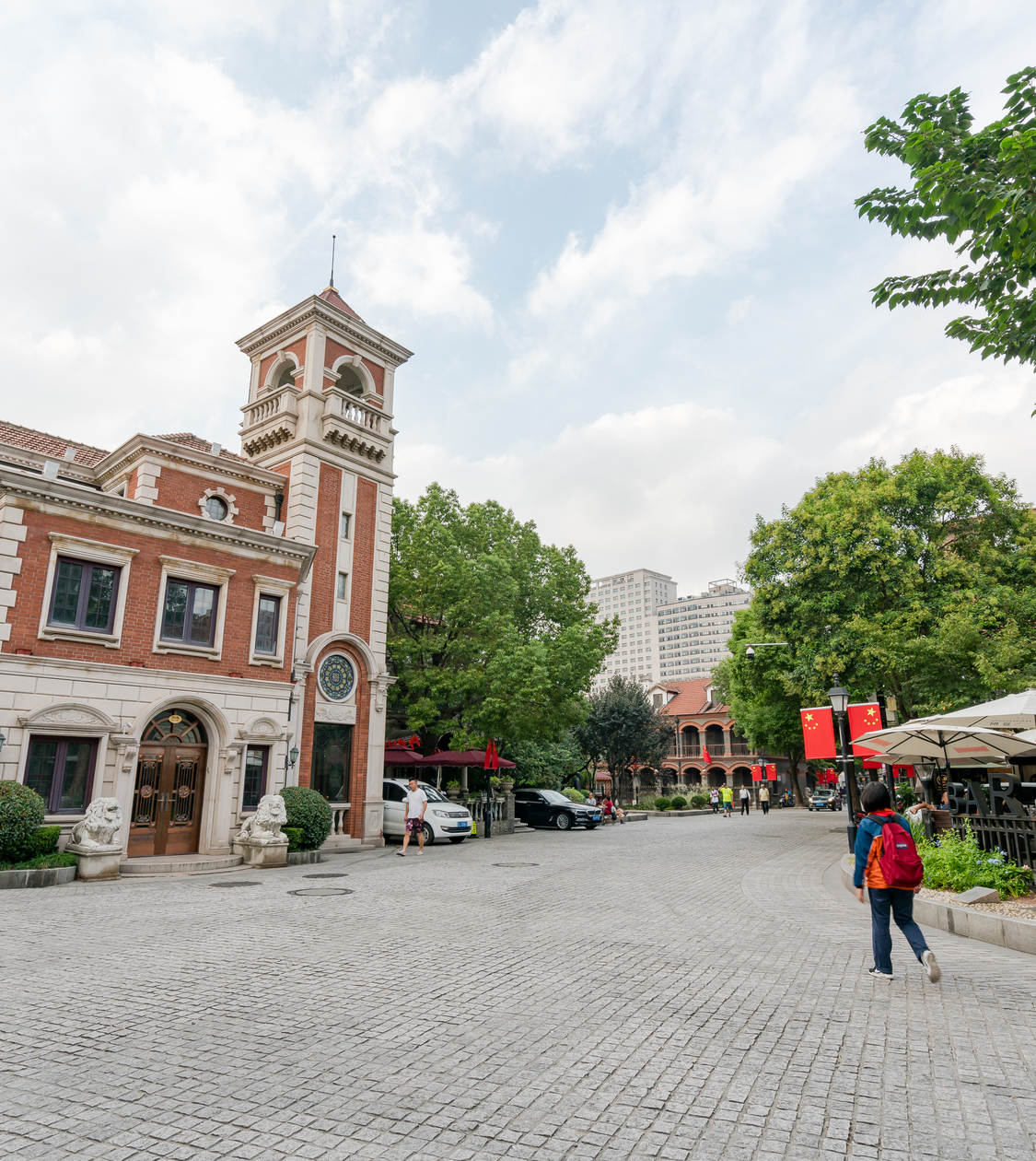 房东直租豪华别墅单间海伦路金融